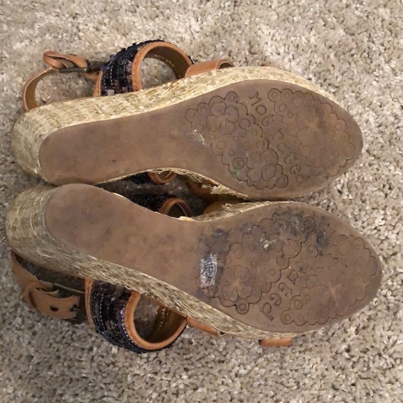 EUC not rated sequin wedge - Picture 2 of 5